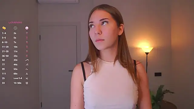 AdrianaCoenen online show from 11/05/25, 03:59