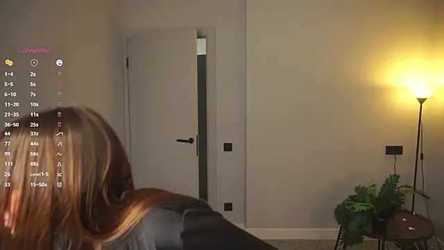 AdrianaCoenen online show from 12/01/25, 07:04