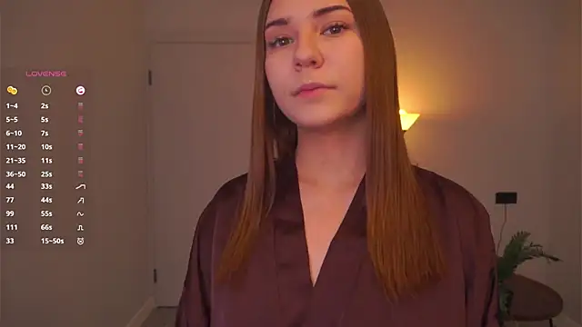 AdrianaCoenen online show from 11/08/25, 07:50