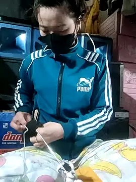 Snapshot of Minssara20 chatting on 12/01/25, 02:01 Minssara20 online show from 12/01/25, 02:01