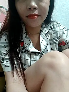 Snapshot of Minssara20 chatting on 09/20/25, 12:10 Minssara20 online show from 09/20/25, 12:10