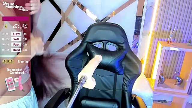 mia tf online show from 12/04/25, 01:43