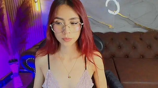 mia tf online show from 11/08/25, 02:09