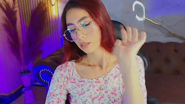 mia tf online show from 11/10/25, 02:11