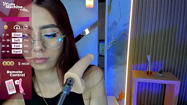 mia tf online show from 11/26/25, 01:44