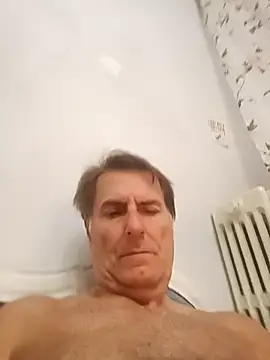 Snapshot of sayeaprayer65 chatting on 10/24/25, 07:35 sayeaprayer65 online show from 10/24/25, 07:35