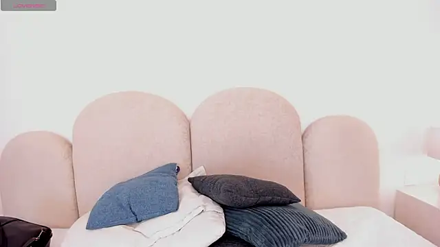 Daksha a online show from 12/20/25, 12:08