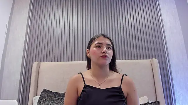 Snapshot of AnyaSosa_ chatting on 10/01/25, 12:42 AnyaSosa  online show from 10/01/25, 12:42