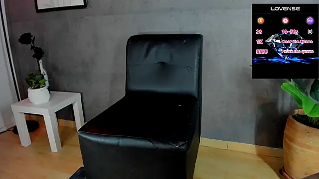 Snapshot of BadLiam_ chatting on 04/28/26, 11:20 BadLiam online show from 04/28/26, 11:20