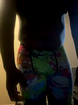 Snapshot of girlwatt chatting on 10/11/25, 10:22 girlwatt online show from 10/11/25, 10:22