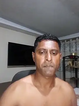 kingVibeX online show from 10/21/25, 07:57