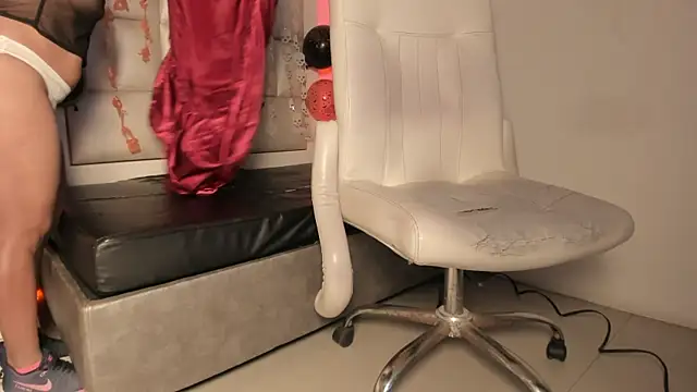 peyton  wat online show from 10/30/25, 11:52