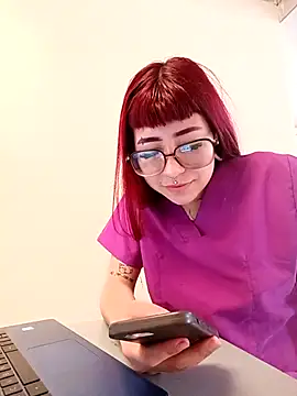 CAROLINA 17- online show from 10/02/25, 02:53