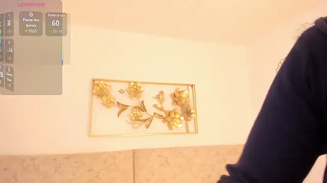  Malak online show from 11/18/25, 06:33