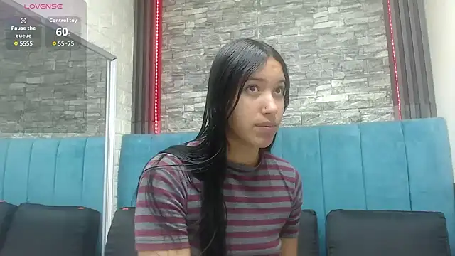 Snapshot of Lil_Rose2006 chatting on 11/22/25, 12:26 Lil Rose2006 online show from 11/22/25, 12:26