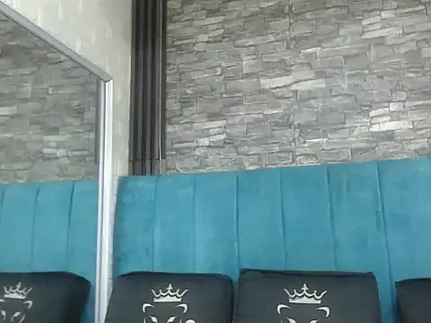 Snapshot of Lil_Rose2006 chatting on 09/25/25, 12:22 Lil Rose2006 online show from 09/25/25, 12:22