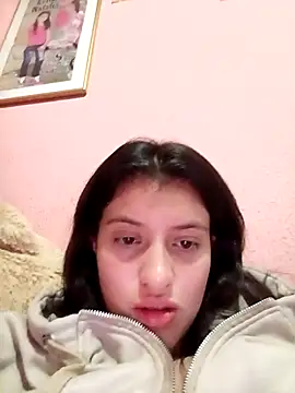 Snapshot of SALOME-28_ chatting on 10/07/25, 01:28 SALOME-28 online show from 10/07/25, 01:28