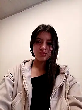 Snapshot of SALOME-28_ chatting on 10/01/25, 02:21 SALOME-28 online show from 10/01/25, 02:21