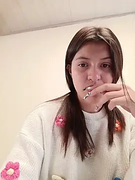 Snapshot of SALOME-28_ chatting on 10/14/25, 02:50 SALOME-28 online show from 10/14/25, 02:50