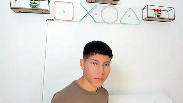 Little liam online show from 11/29/25, 11:05