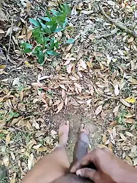 Snapshot of DICKLANKA chatting on 09/30/25, 07:03 DICKLANKA online show from 09/30/25, 07:03