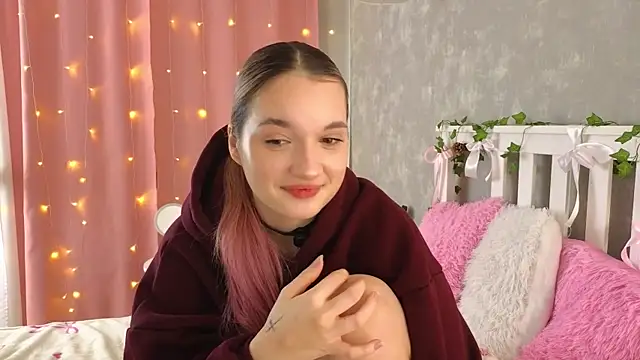 vivyboo111 online show from 04/09/26, 09:21