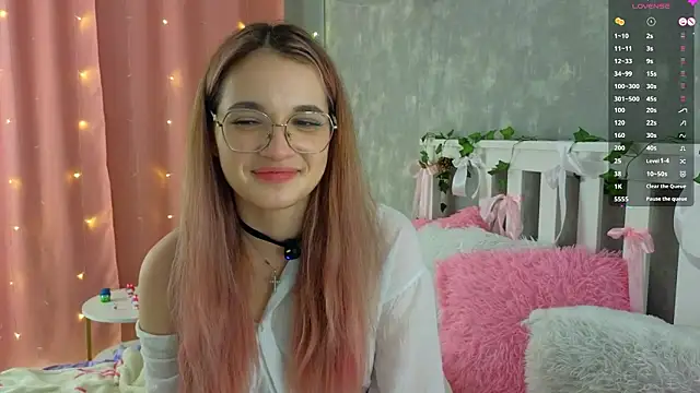 vivyboo111 online show from 03/24/26, 09:26