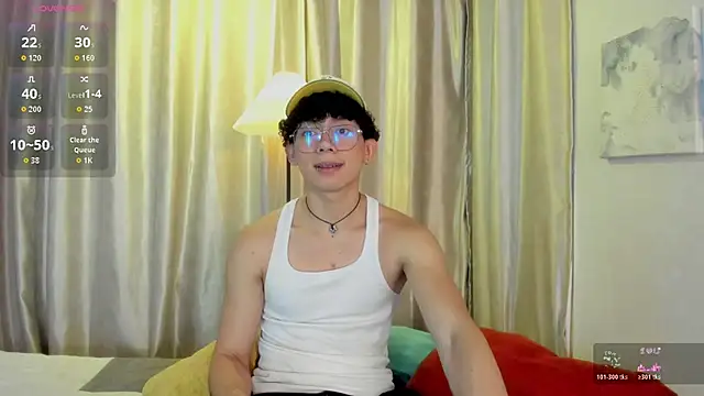 Snapshot of liam_twiink chatting on 04/30/26, 07:32 liam twiink online show from 04/30/26, 07:32