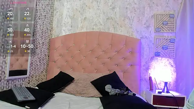 liam twiink online show from 10/18/25, 08:00