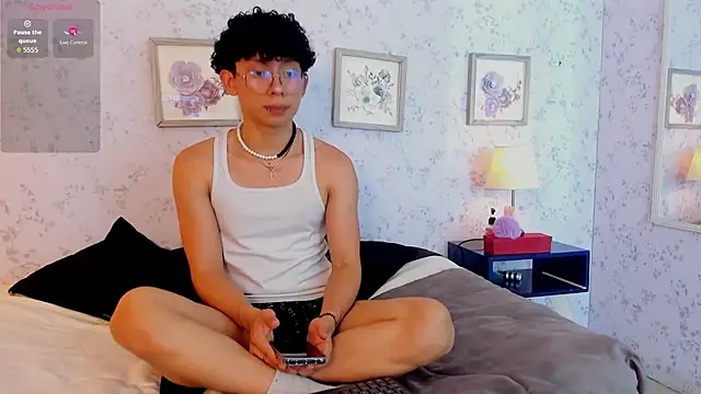 liam twiink online show from 03/31/26, 07:27