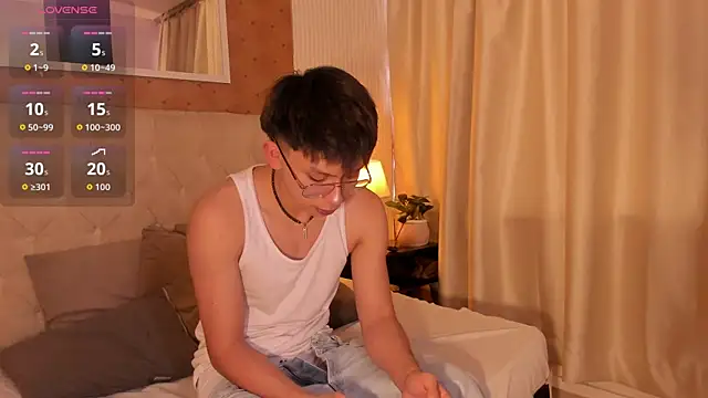 liam twiink online show from 10/28/25, 07:35