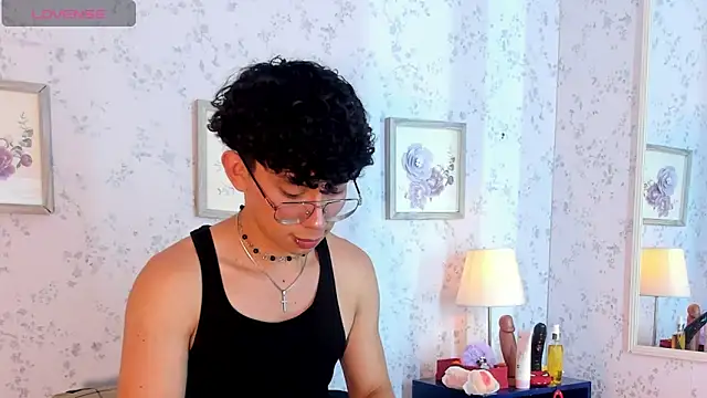 liam twiink online show from 03/20/26, 07:37