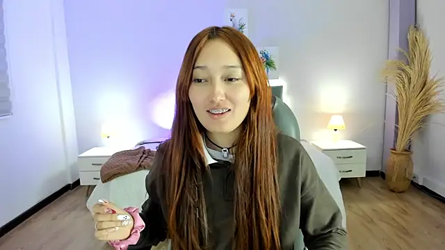 Samara Hilton 2 online show from 10/16/25, 09:12