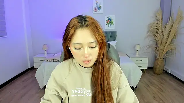 Samara Hilton 2 online show from 10/27/25, 06:53