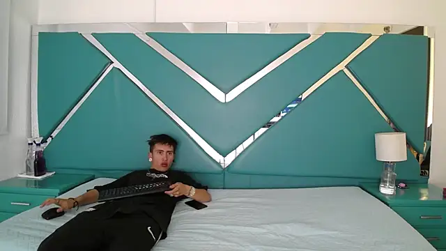 oblivionlove online show from 03/05/26, 03:08