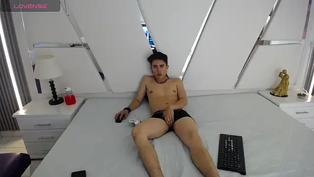 oblivionlove online show from 04/07/26, 09:38