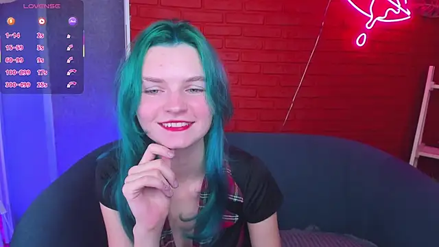 Lika Sky online show from 11/18/25, 03:59