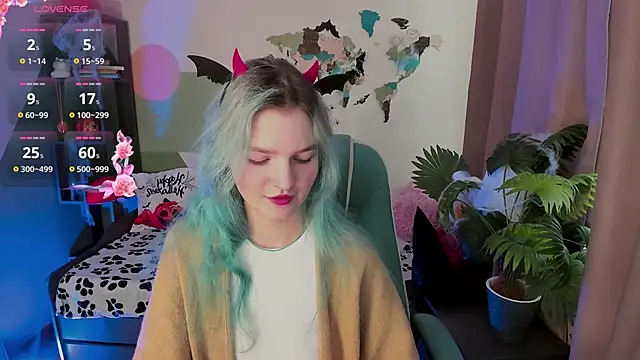 Lika Sky online show from 10/31/25, 11:07