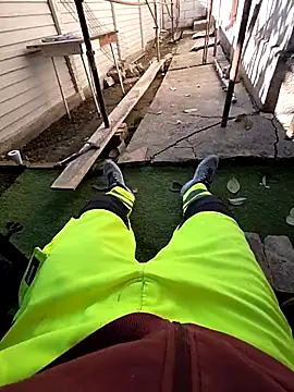 Snapshot of Foxbiker chatting on 10/20/25, 08:59 Foxbiker online show from 10/20/25, 08:59