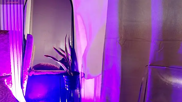 Missdionne curly online show from 03/27/26, 10:38