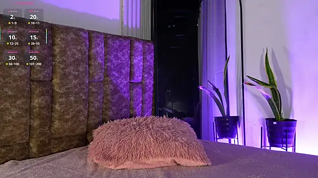 Missdionne curly online show from 04/09/26, 11:05