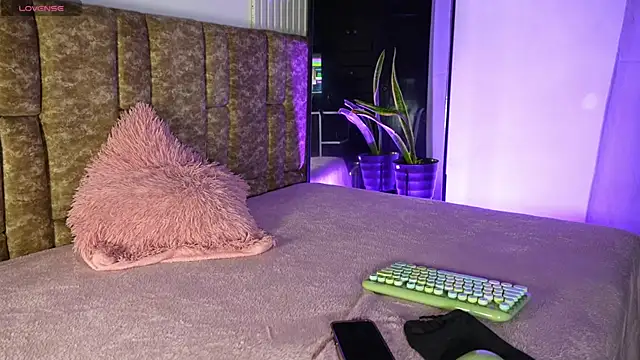 Missdionne curly online show from 04/14/26, 11:26