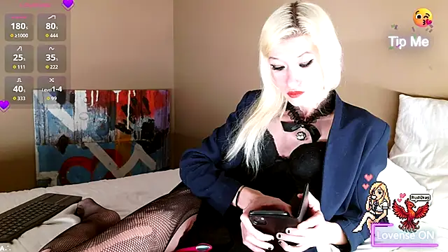 GirlFeetQueen online show from 11/10/25, 08:58