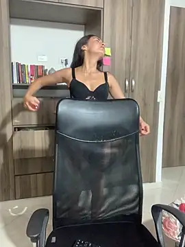 sweet-abbie online show from 11/15/25, 04:16