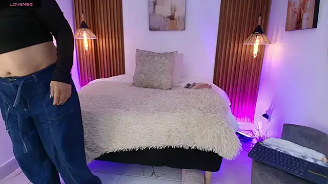 EvaGoddess  online show from 04/13/26, 04:44