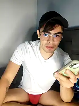Snapshot of Mason_grey chatting on 10/08/25, 01:51 Mason grey online show from 10/08/25, 01:51