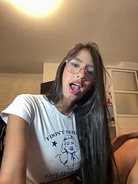 Julieta Duque online show from 02/02/26, 11:59