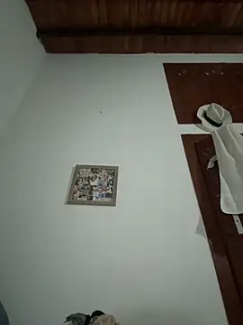 Julieta Duque online show from 04/06/26, 03:46