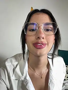 Julieta Duque online show from 07/13/26, 02:33