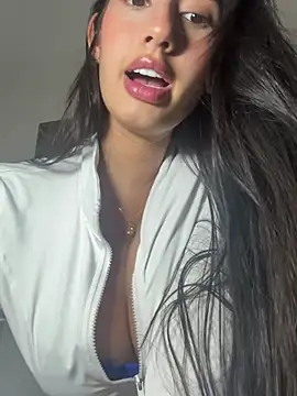 Julieta Duque online show from 07/25/26, 03:36